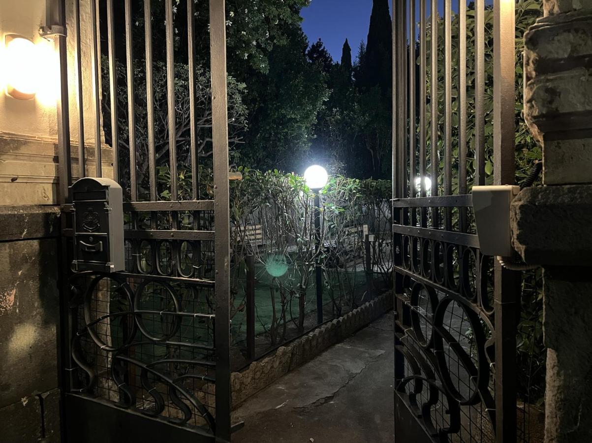 Il Giardino E Gli Affreschi Bed & Breakfast Catania